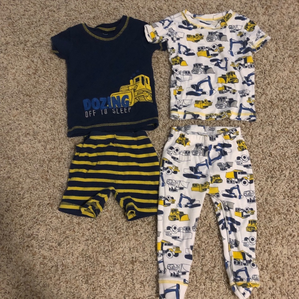 Carters pj set